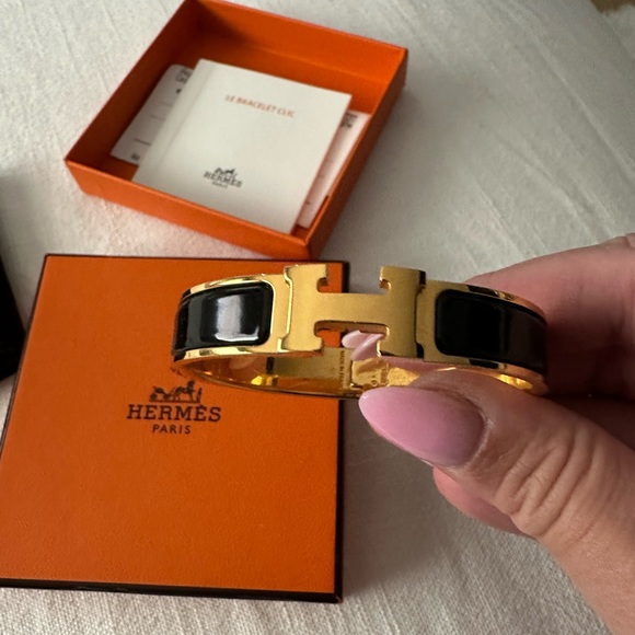 Hermés CLIC H BRACELET - Picture 2 of 11